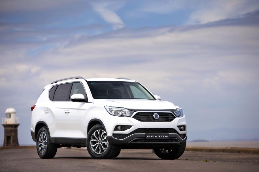  SsangYong Rexton ICE (Y400) 2019 года  (UK) (фото 1 из 26)
